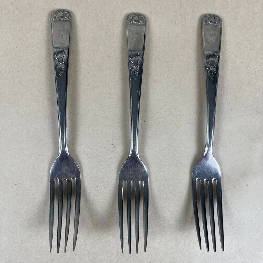 VTG HULL Lifetime Deluxe 